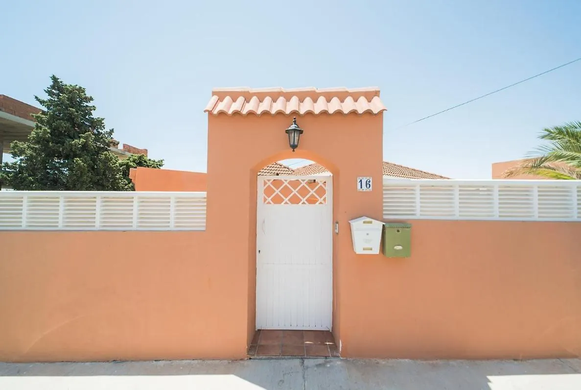 Сasa de vacaciones Expoholidys- Chalet Privado En Castell Del Rey Almería